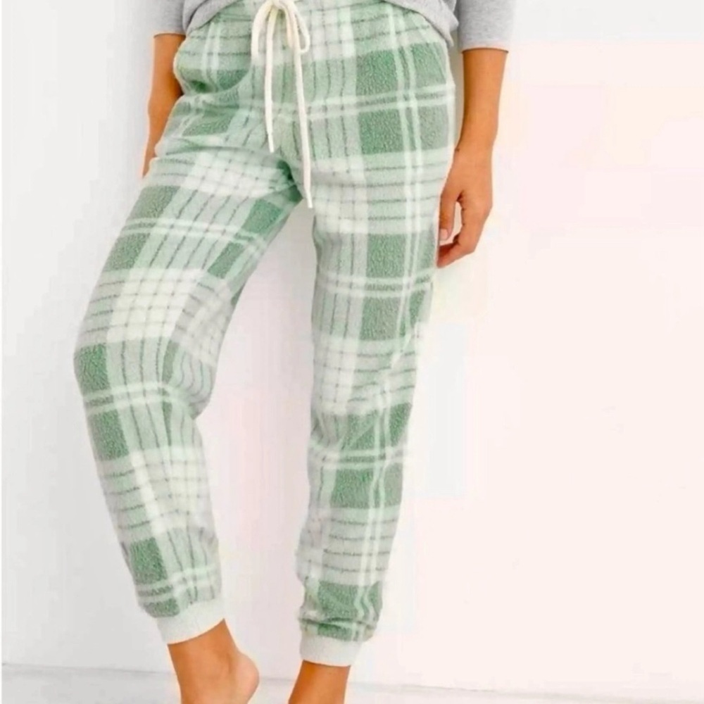 Aerie fleece pajama pants size small